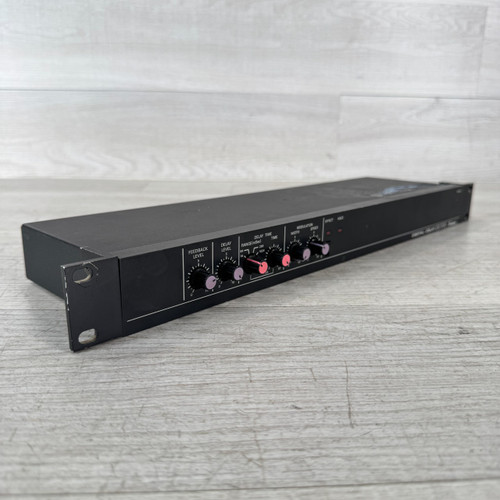 Vist Large View of Product Image Which is Used Ibanez Vintage DD700 Rackmount Digital Delay