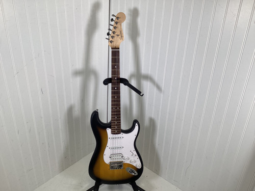Vist Large View of Product Image Which is Used Squier DEBUT STRATOCASTER S Type Electric Guitar Sunburst 6-String