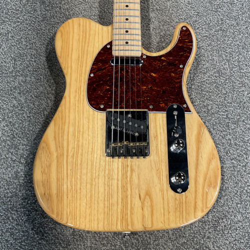 Vist Large View of Product Image Which is Used G&L TRIBUTE SERIES ASAT CLASSIC Electric Guitar
