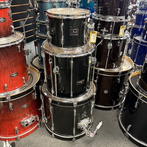 Vist Large View of Product Image Which is Used Pearl 3PC Export 12/16/20 Vintage Drum Shell Kit Black
