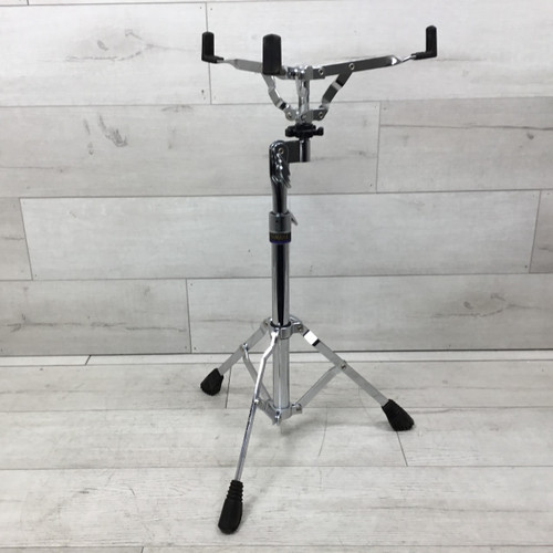 Vist Large View of Product Image Which is Used Yamaha SS-745A Concert Height Snare Stand