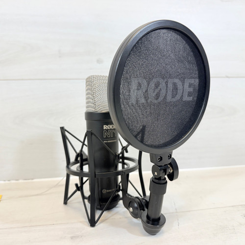 Vist Large View of Product Image Which is Used Rode NT1 Condenser Microphone