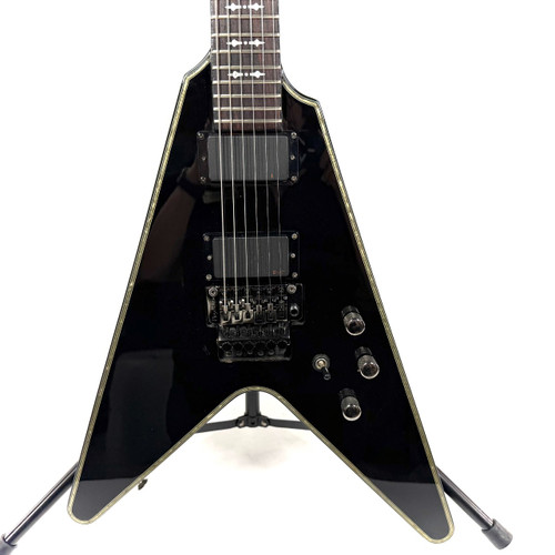 Vist Large View of Product Image Which is Used Schecter Diamond Series Hellraiser V-1 Electric Guitar Black
