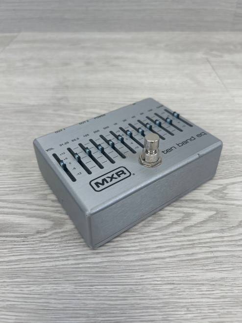 Vist Large View of Product Image Which is Used MXR M108S TEN BAND EQ EQ Pedal