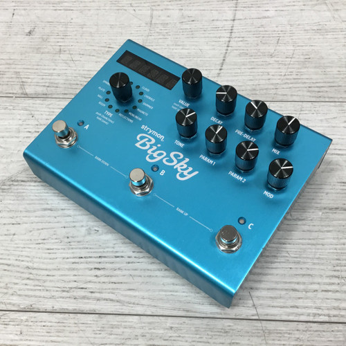 Vist Large View of Product Image Which is Used Strymon Big Sky Reverb Pedal