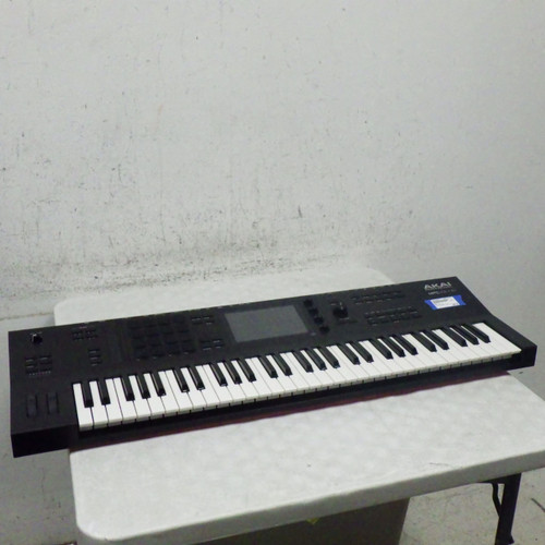 Vist Large View of Product Image Which is Used Akai MPC KEY 61 61-Key Keyboard 61-Key