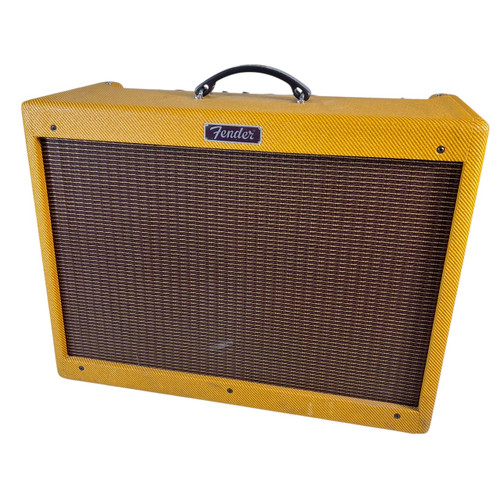 Vist Large View of Product Image Which is Used Fender Blues Deluxe Reissue 40-Watt 1x12 Tweed Tube Guitar Combo Amplifier