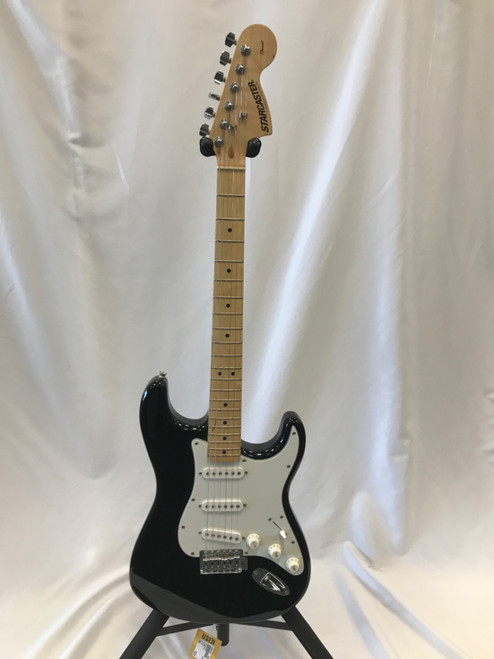 Vist Large View of Product Image Which is Used Starcaster S TYPE S Type Electric Guitar Black 6-String