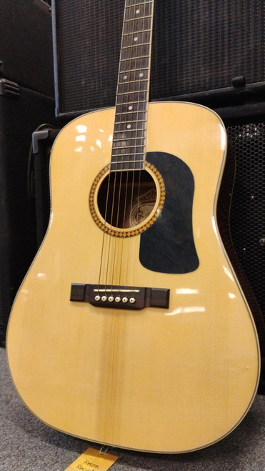 Vist Large View of Product Image Which is Used Washburn D-10S Laminate Top Acoustic Guitar Natural