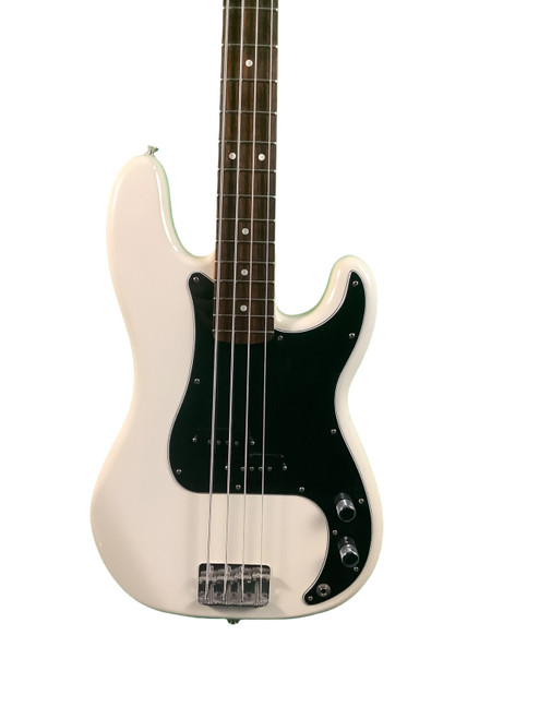 Vist Large View of Product Image Which is Used Fender MEXICAN PRECISION BASS P Type Bass Guitar White 4-String