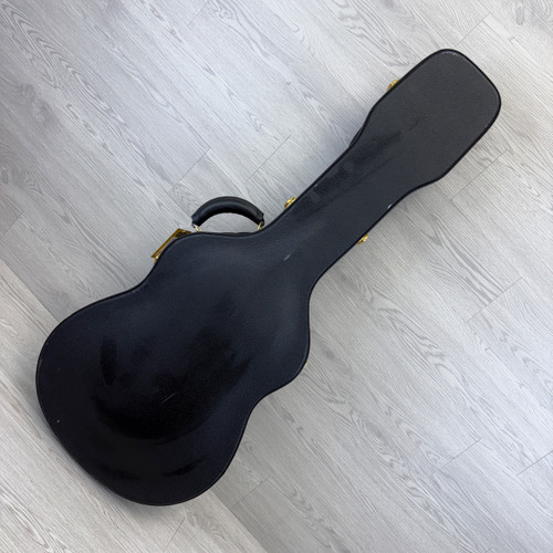 Vist Large View of Product Image Which is Used Guardian ACOUSTIC HARD CASE -LATCH Guitar Case