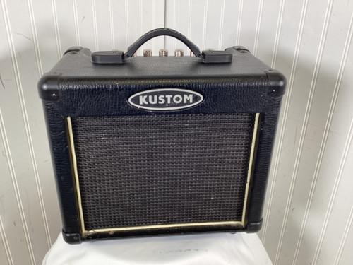 Vist Large View of Product Image Which is Used Kustom DART10FX 1 x 10 Guitar Speaker Cabinet 1 x 10