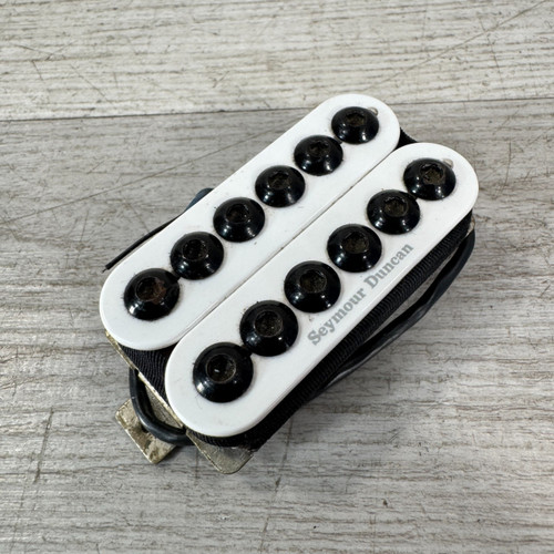 Vist Large View of Product Image Which is Used Seymour Duncan SH-8 Invader Neck Humbucker Pickup - White