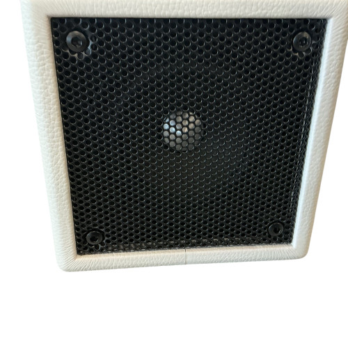 Vist Large View of Product Image Which is Used Phil Jones Bass NANOBASS X4 1 x 10 Bass Combo Amplifier 1 x 10