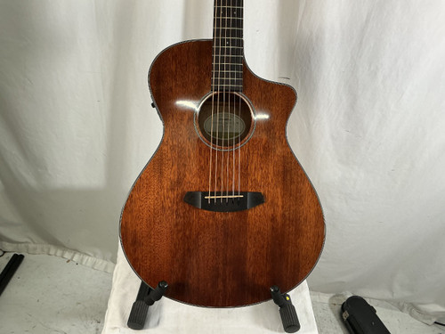 Vist Large View of Product Image Which is Used Breedlove DISCOVERY CONCERT CE MH Solid Top Acoustic Guitar Wood