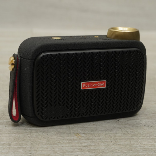 Vist Large View of Product Image Which is Used Positive Grid Spark Go Solid State Guitar Combo