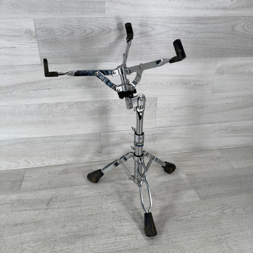 Vist Large View of Product Image Which is Used Yamaha Snare Drum Stand