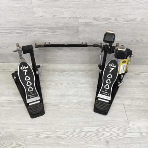 Vist Large View of Product Image Which is Used DW 7000 DOUBLE KICK PEDAL Kick Drum Pedal