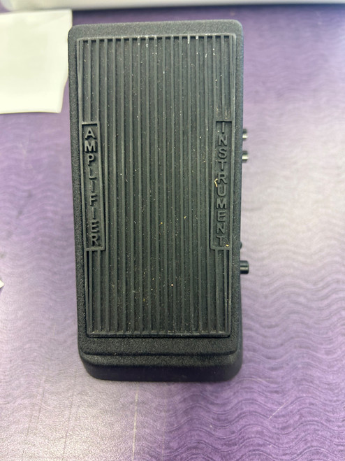 Vist Large View of Product Image Which is Used Dunlop CRY BABY CBM535AR Wah Pedal