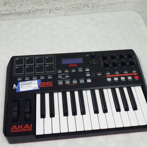 Vist Large View of Product Image Which is Used Akai MPK 225 25-Key Controller 25-Key