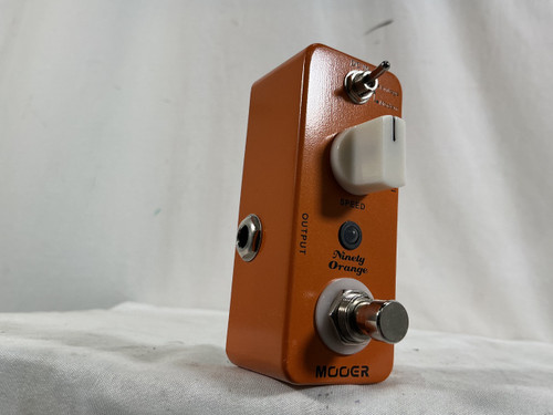 Vist Large View of Product Image Which is Used Mooer NINETY ORANGE Phaser Pedal