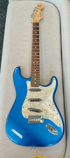Vist Large View of Product Image Which is Used Fender FSR LIPSTICK STRATOCASTER S Type Electric Guitar Blue 6-String