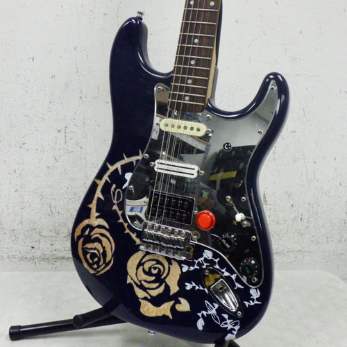 Vist Large View of Product Image Which is Used Squier Affinity Stratocaster S Type Electric Guitar Blue 6-String