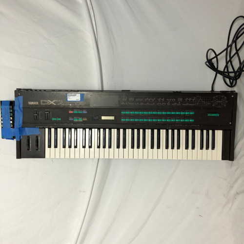Vist Large View of Product Image Which is Used Yamaha DX7 Vintage 61-Key Keyboard 61-Key