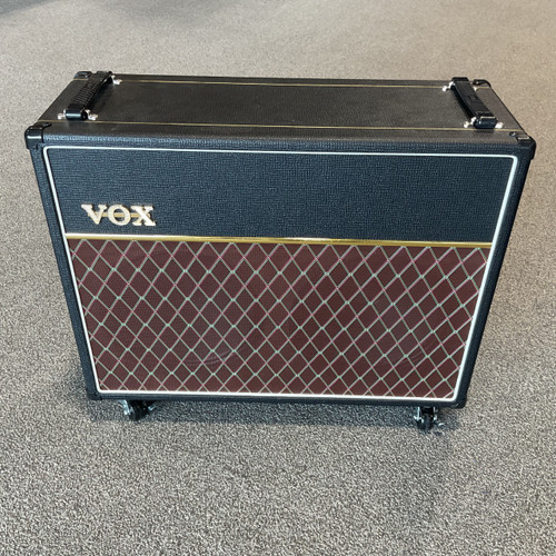 Vist Large View of Product Image Which is Used VOX V212C 2 x 12 Speaker Cabinet