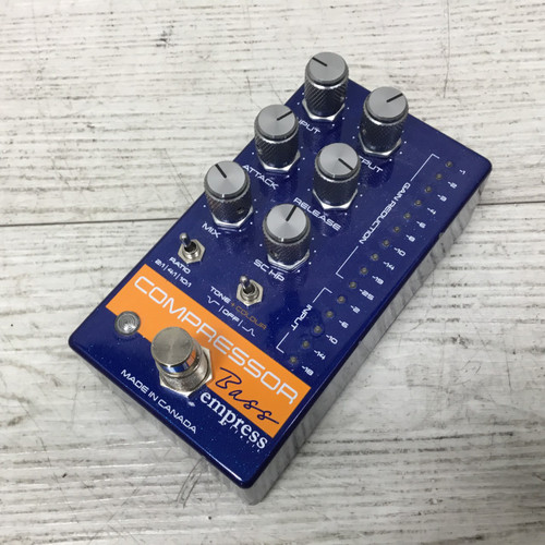 Vist Large View of Product Image Which is Used Empress Bass Compressor Pedal