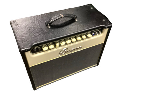 Vist Large View of Product Image Which is Used Bugera VINTAGE 22 1 x 12 Solid State Amplifier 1 x 12