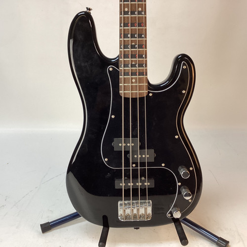 Vist Large View of Product Image Which is Used Squier AFFINITY P BASS P Type Bass Guitar Black 4-String