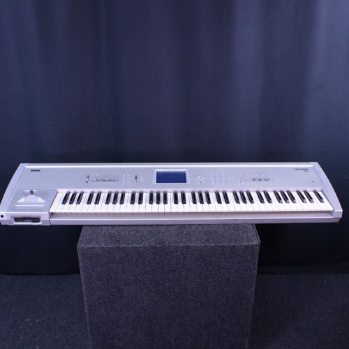 Vist Large View of Product Image Which is Used Korg TRITON PRO KEYBOARD 76-Key Keyboard 76-key
