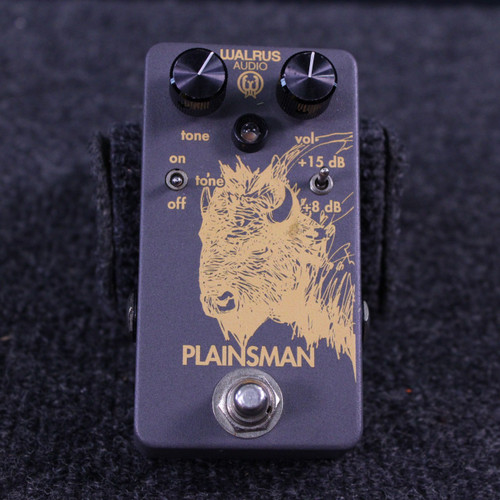 Vist Large View of Product Image Which is Used Walrus Audio PLAINSMAN CLEAN BOOST Boost Pedal