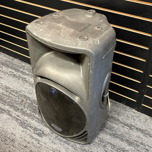 Vist Large View of Product Image Which is Used Mackie SRM 450 POWERED SINGLE SPEAKER Powered Full Range Speaker Cabinet