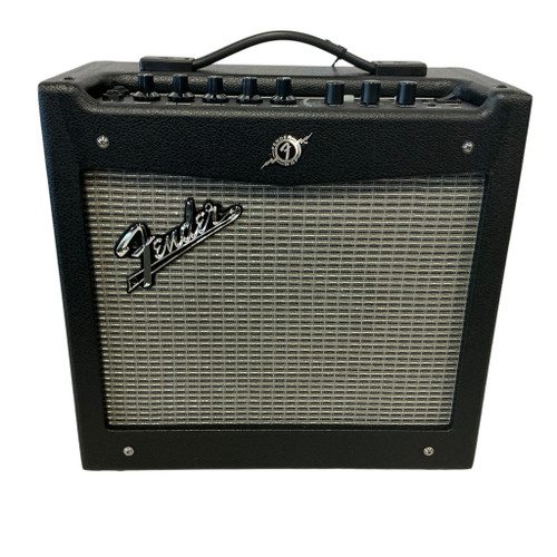 Vist Large View of Product Image Which is Used Fender MUSTANG I 1 x 8 Solid State Amplifier 1 x 8
