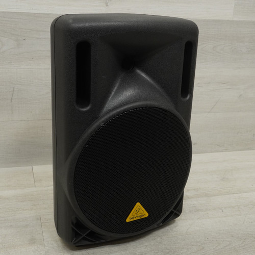 Vist Large View of Product Image Which is Used Behringer B210D Powered Full Range Speaker Cabinet