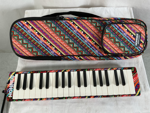 Vist Large View of Product Image Which is Used Hohner AIRBOARD 32 Accordion