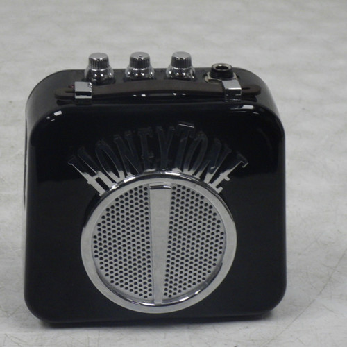 Vist Large View of Product Image Which is Used Danelectro honey Tone Portable Amp 1 x 5 Solid State Amplifier 1 x 5