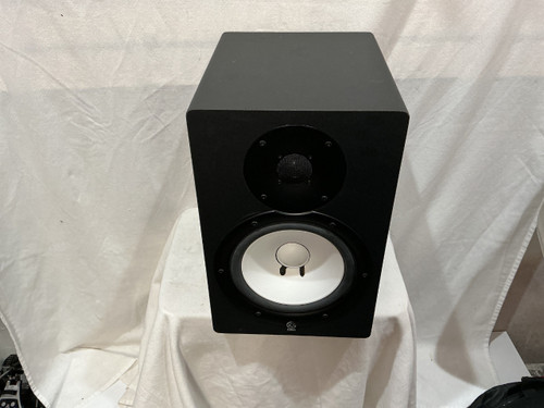 Vist Large View of Product Image Which is Used Yamaha HS80M Powered Studio Monitor