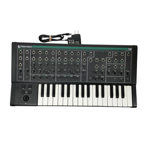 Vist Large View of Product Image Which is Used PWM MALEVOLENT 25-Key Synthesizer 25-Key