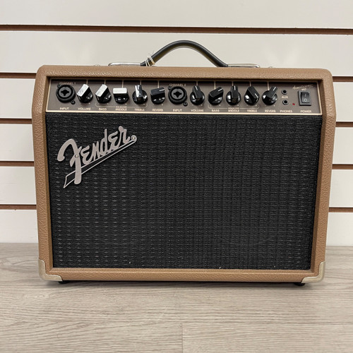 Vist Large View of Product Image Which is Used - Fender ACOUSTASONIC 40 Solid State Guitar Combo 