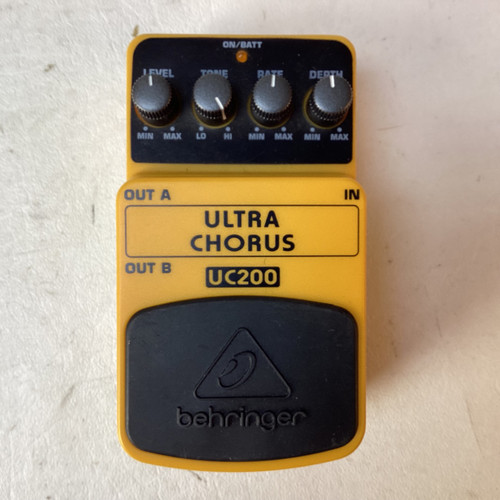 Vist Large View of Product Image Which is Used Behringer UC200 ULTRA CHORUS Chorus Pedal