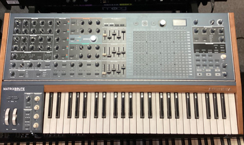 Vist Large View of Product Image Which is Used Arturia MATRIXBRUTE 61-Key Synthesizer 61-Key