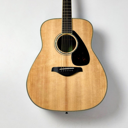 Vist Large View of Product Image Which is Used Yamaha FG830 Acoustic Guitar Natural
