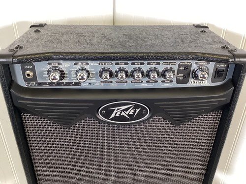 Vist Large View of Product Image Which is Used Peavey VYPYR 15 1 x 8 Solid State Amplifier 1 x 8