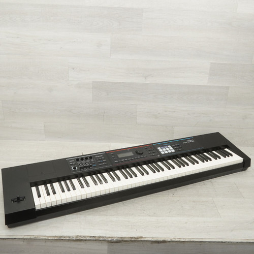 Vist Large View of Product Image Which is Used Roland Juno-d8 88-key Keyboard - Local Pickup Only