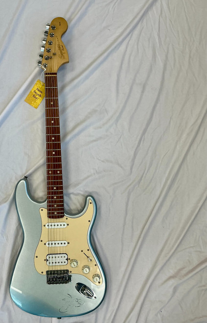 Vist Large View of Product Image Which is Used Squier AFFINITY STRAT S Type Electric Guitar Blue 6-String