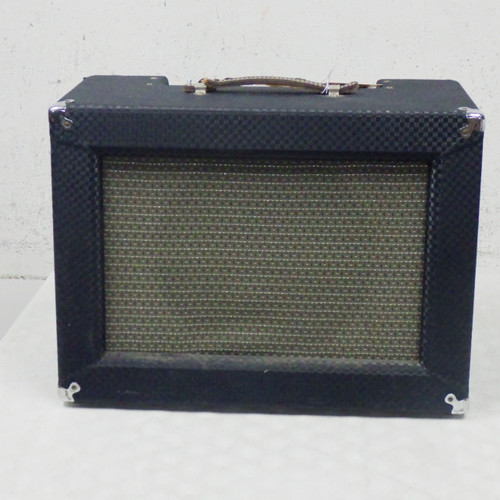 Vist Large View of Product Image Which is Used Ampeg Rocket Vintage Tube Guitar Combo