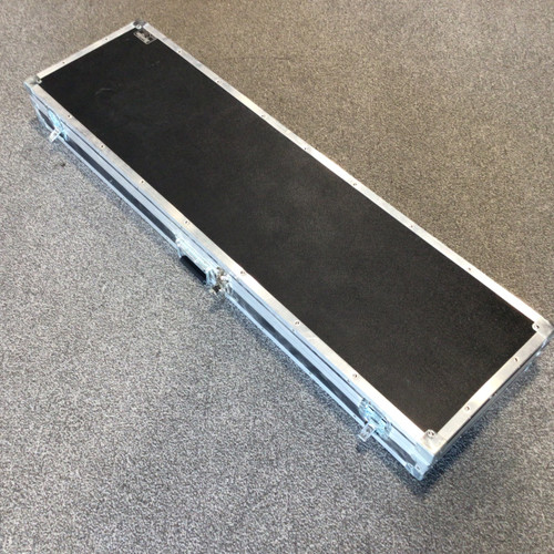Vist Large View of Product Image Which is Used ROADIE 88 Key Keyboard Case